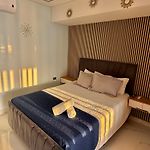 Suite Lujosa VIP Frente al mar con piscina