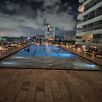 Suite Lujosa VIP Frente al mar con piscina